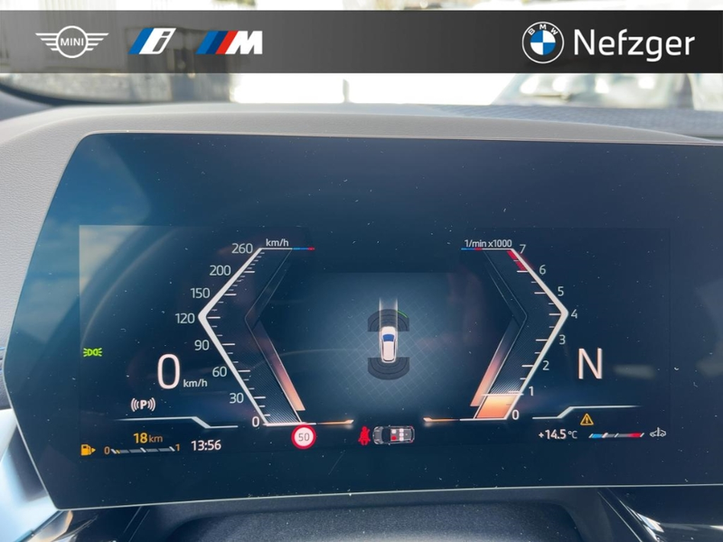 BMW 218 Active Tourer i M Sportpaket LED Park-Assistent — photo 15