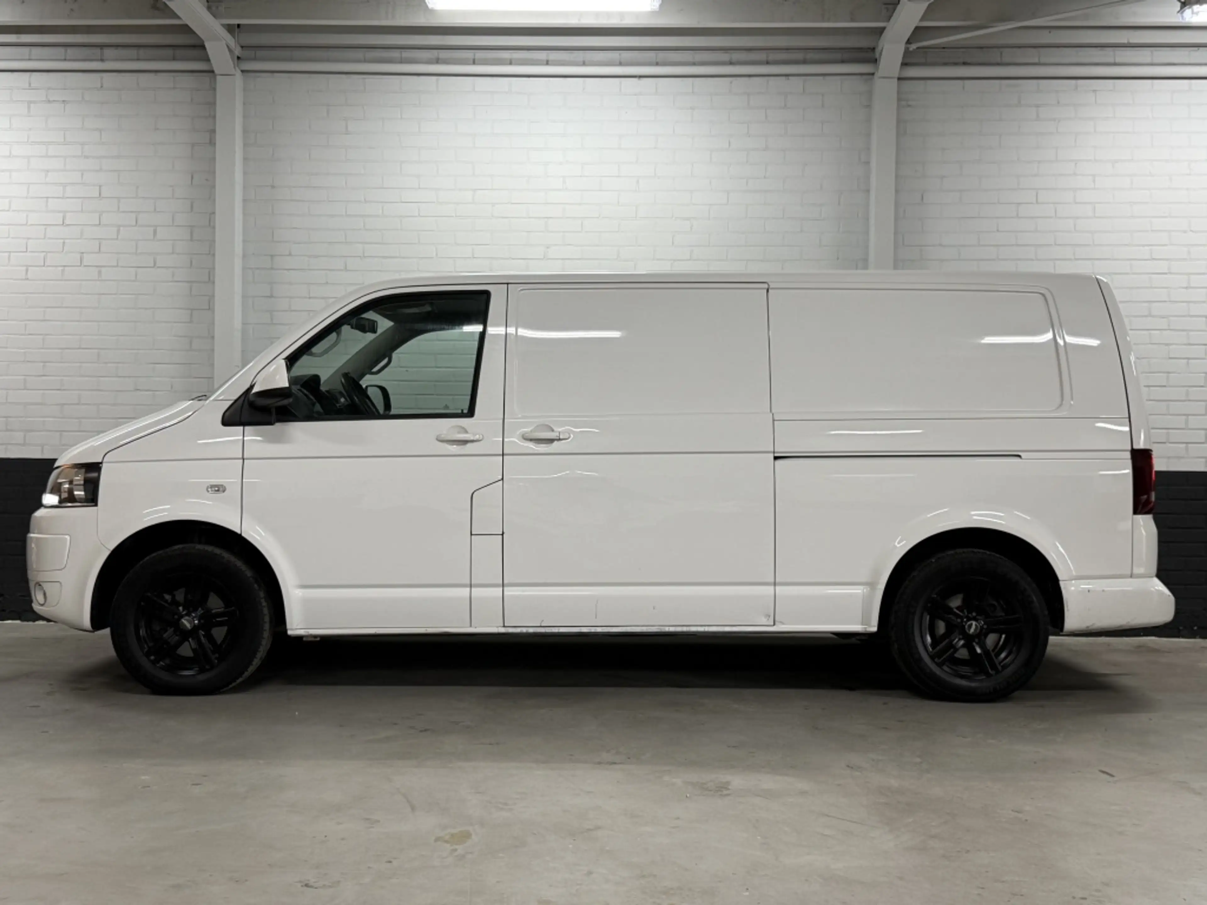 Volkswagen Transporter 2.0 TDI L2H1 65 Edition! Carplay/PDC/Trekhaak/Airc — photo 4
