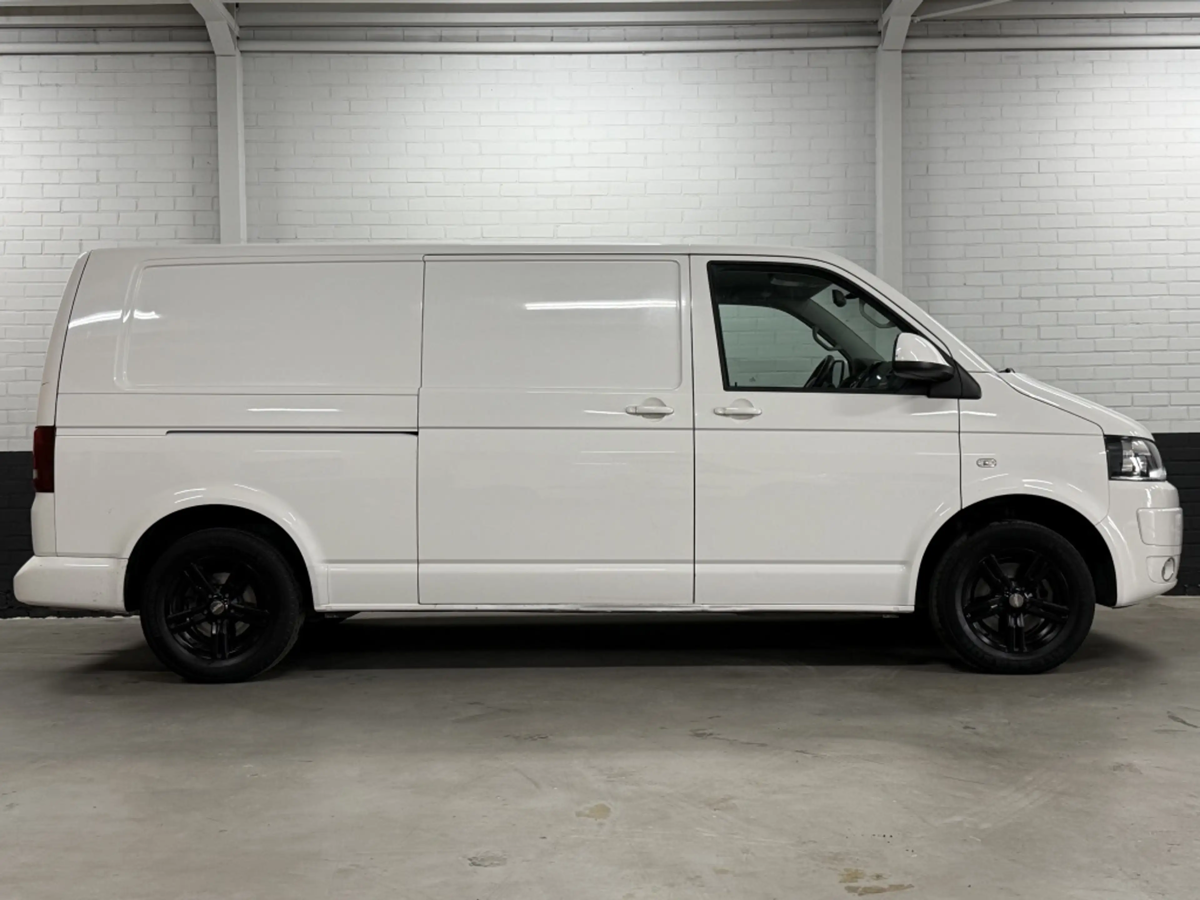 Volkswagen Transporter 2.0 TDI L2H1 65 Edition! Carplay/PDC/Trekhaak/Airc — photo 8