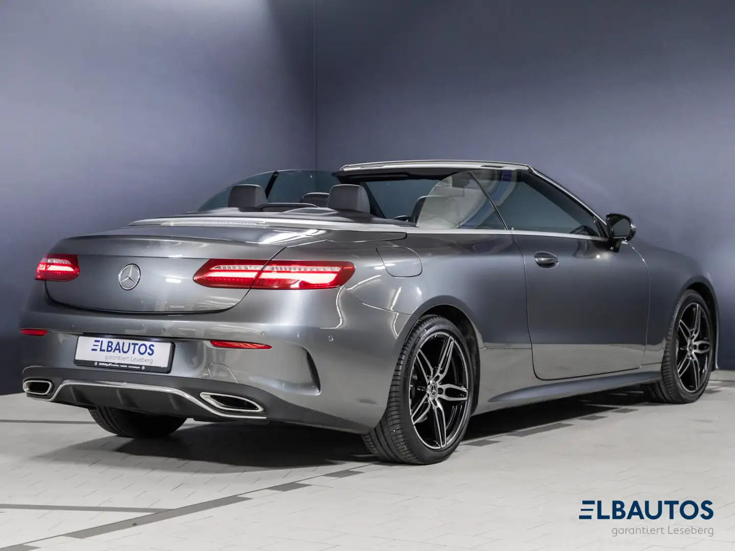 Mercedes-Benz E 200 E 200 Cabrio AMG LED/Navi/360°-Kamera/Burmester/ Gris - 2