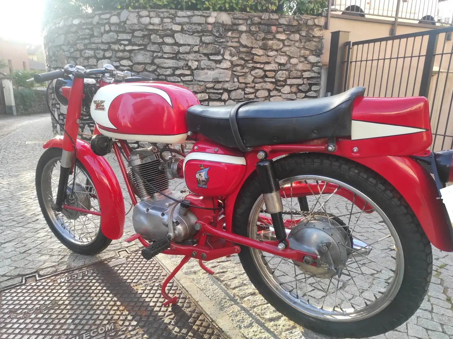 Moto Morini Corsaro 125 Corsaro 125 Červená - 2