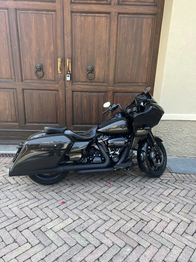 Harley-Davidson Road Glide - 1