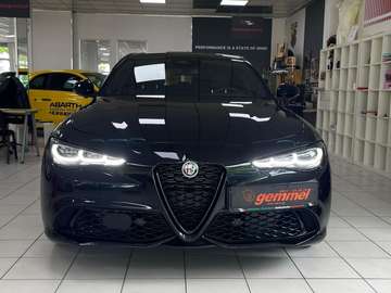 Veloce Q4