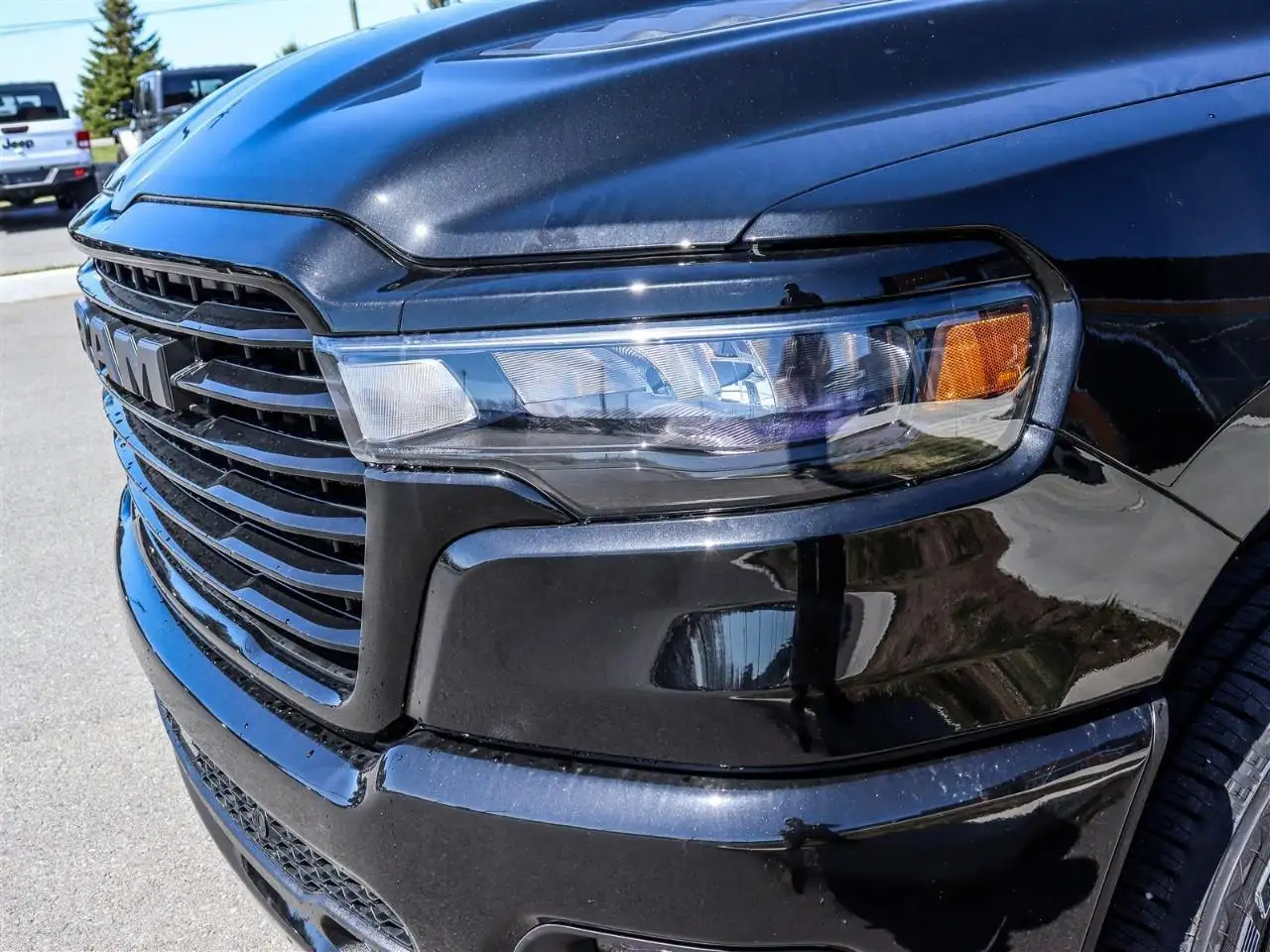 RAM 1500 снимка RAM 1500