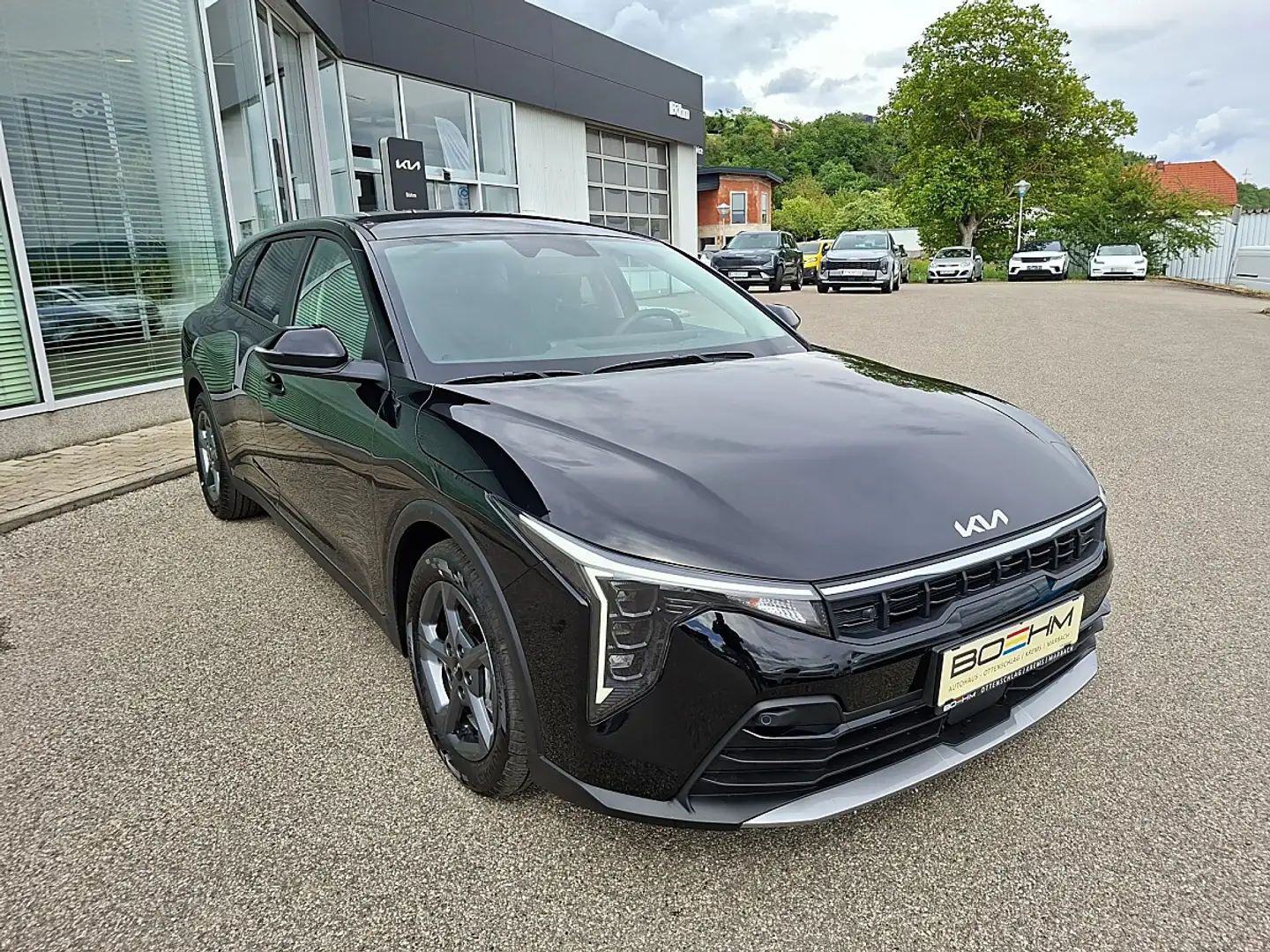 Kia K4 1,0 TGDI 48V Silber Schwarz - 1