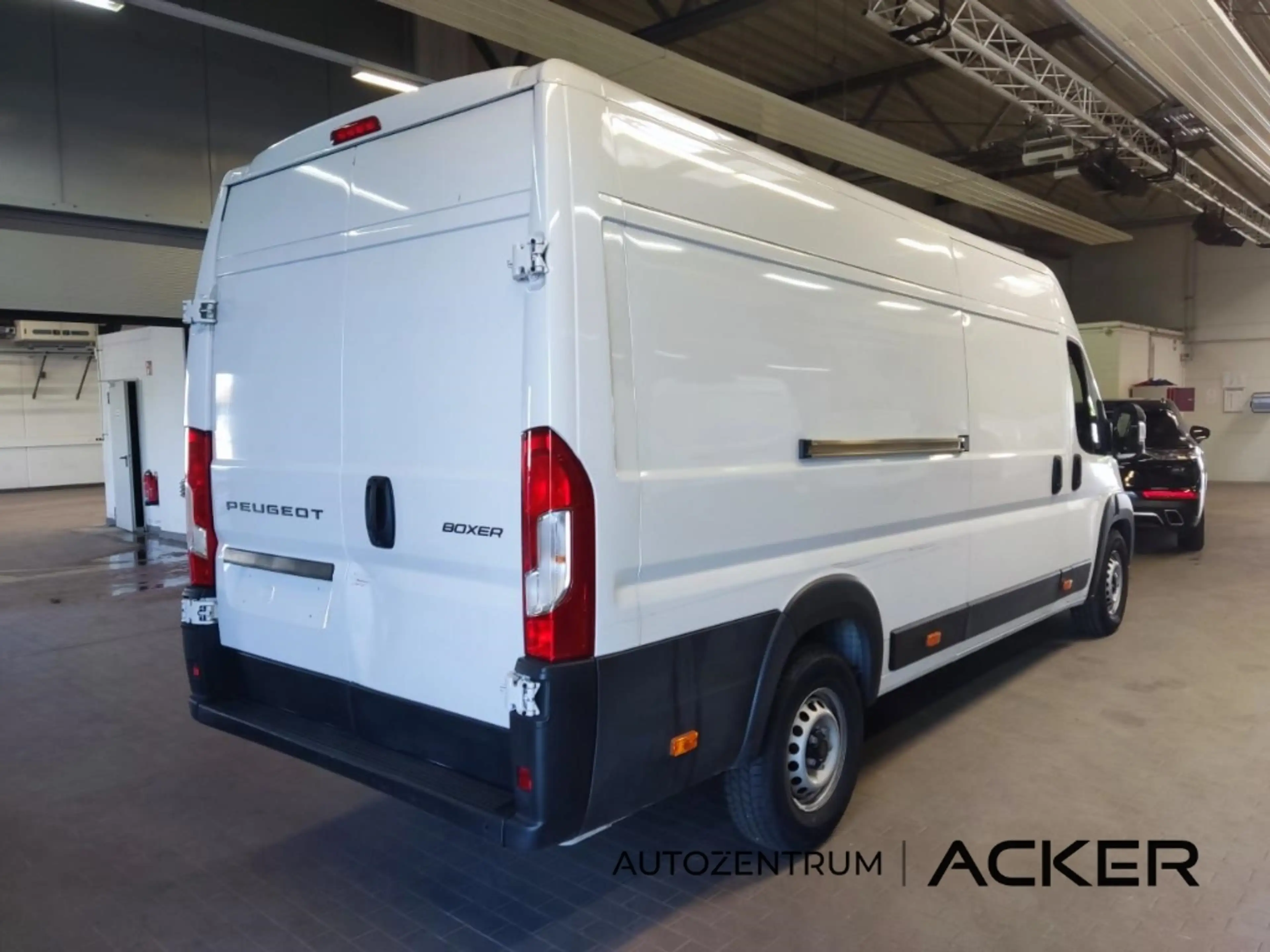 Peugeot Boxer Kasten Hochraum 435 L4H2 Heavy BlueHDi 180 — photo 5