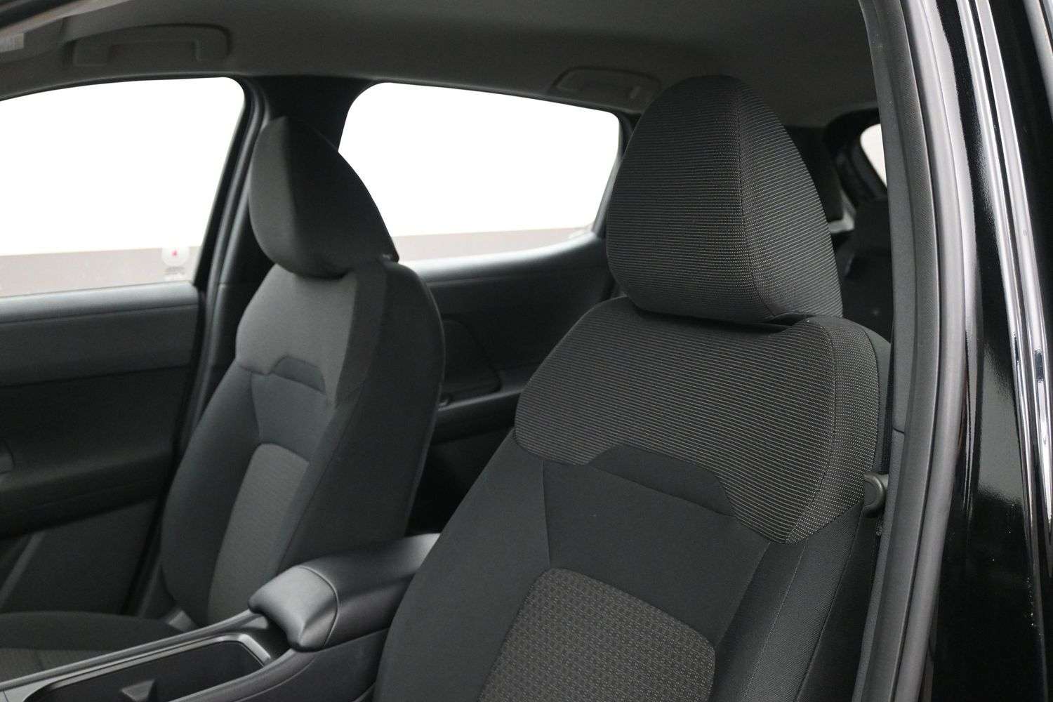 2026 Nissan Kicks Just Arrived & Fully Certified ****CPO Rates Avail — снимка 1