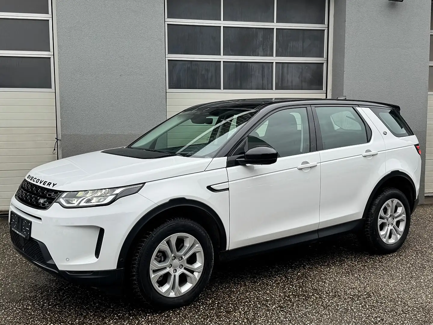 Land Rover Discovery Sport D165 4WD Aut. Weiß - 1