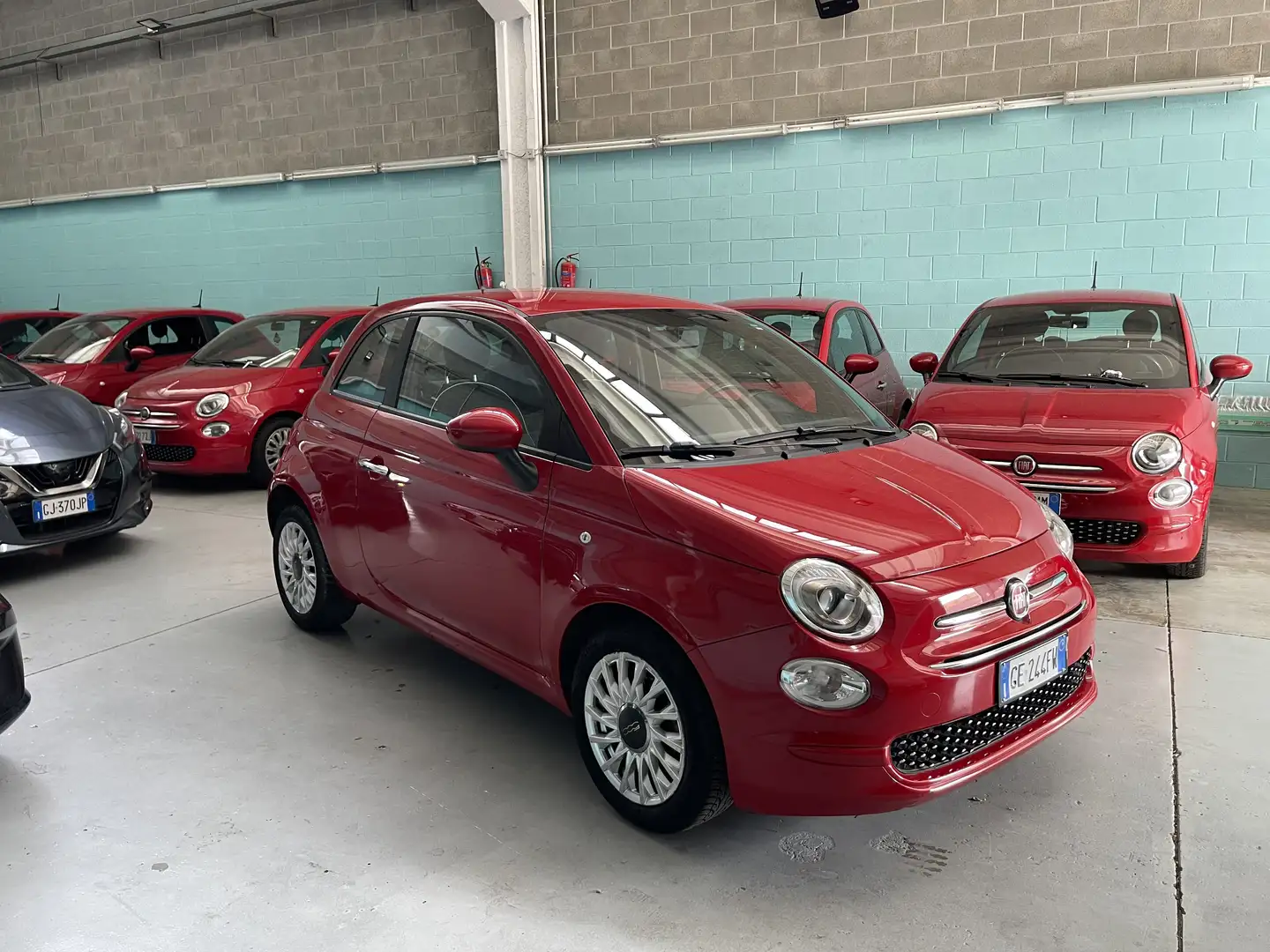 Fiat 500 500 1.0 hybrid Lounge 70cv Rood - 1
