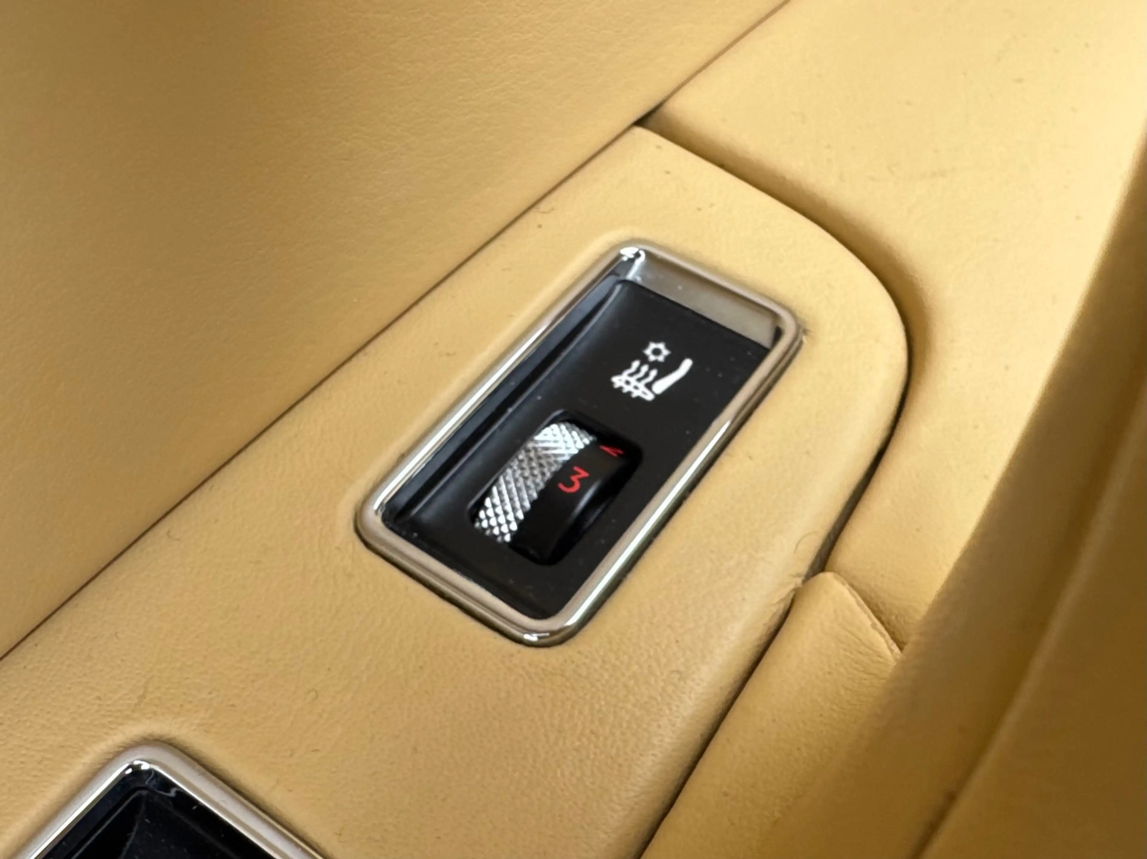 Bentley Flying Spur Continental 6.0 W12 — photo 12