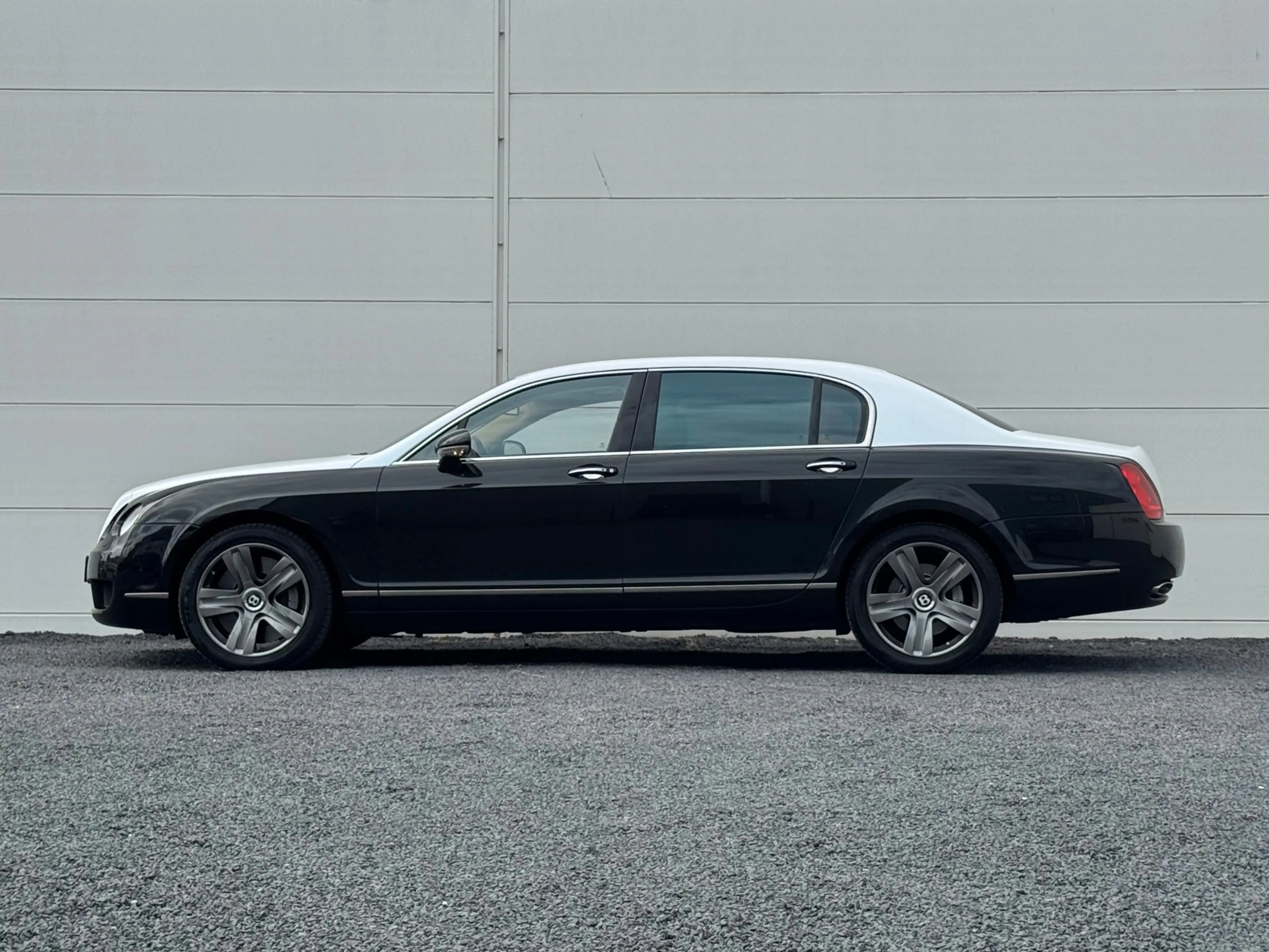 Bentley Flying Spur Continental 6.0 W12 — photo 6