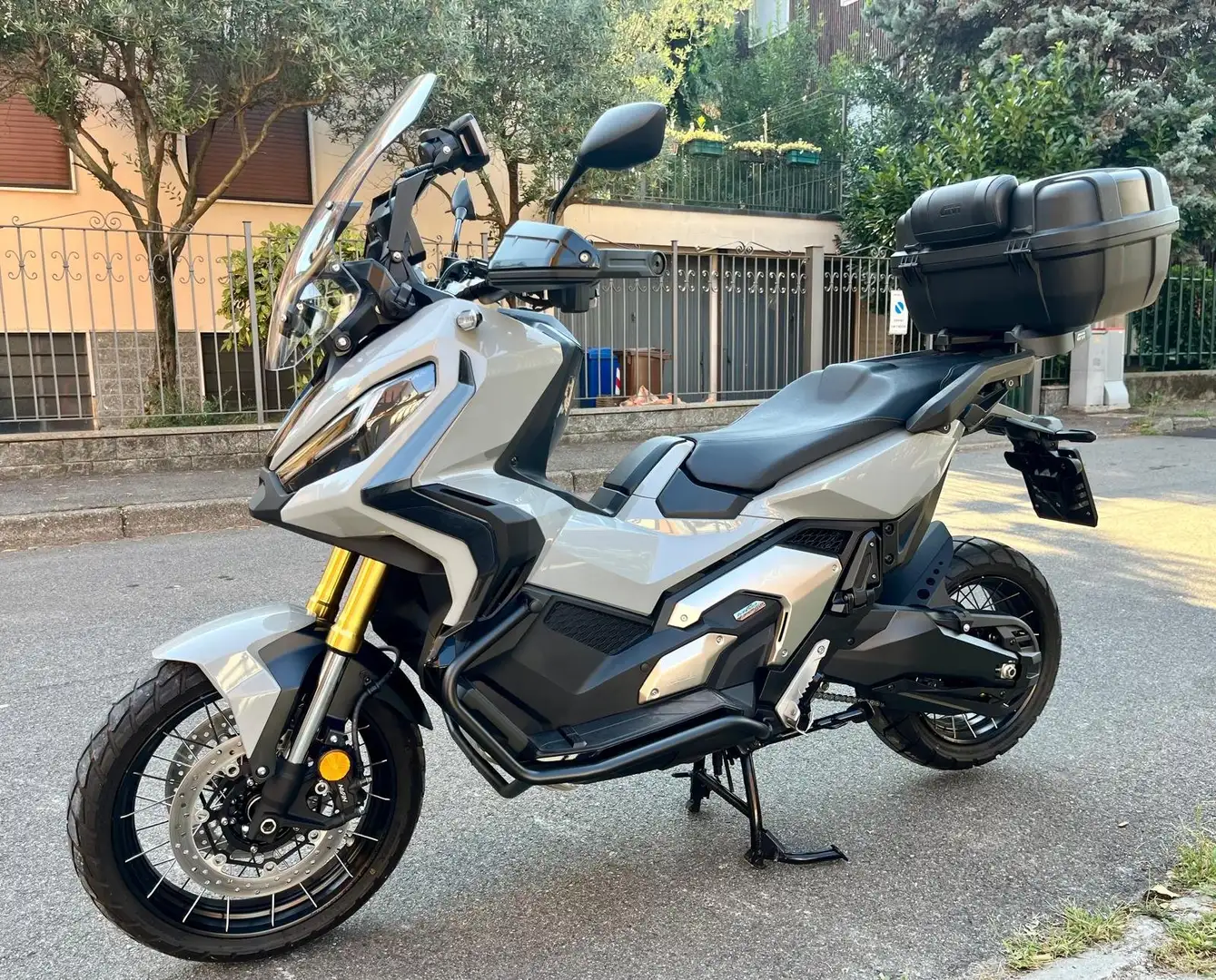 Honda X-ADV dct Gri - 2