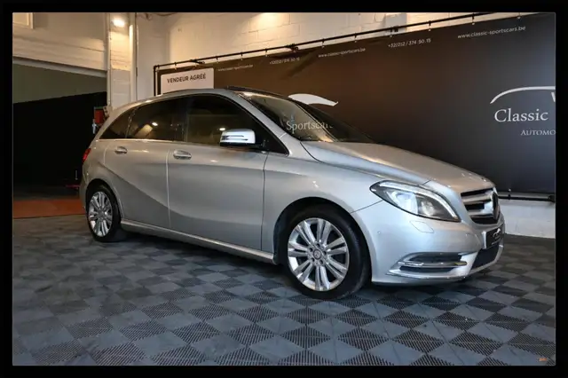 Mercedes-Benz B 180 B 180 CDI PACK SPORT / AUTO / XENON / TOIT PANORAMIQUE / CUIR / GPS NAVIGATION / FULL OPTIONS !!