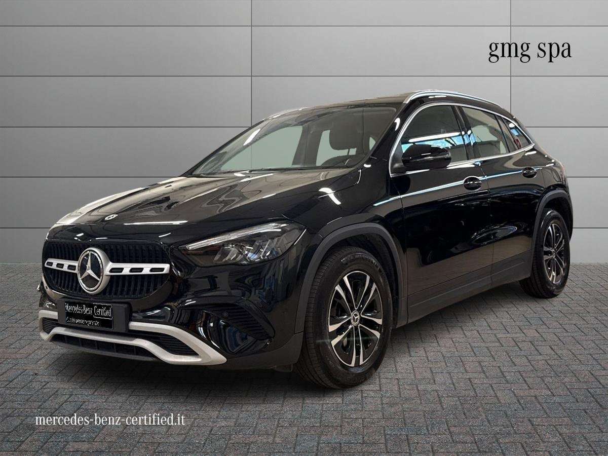 Mercedes-Benz GLA 180