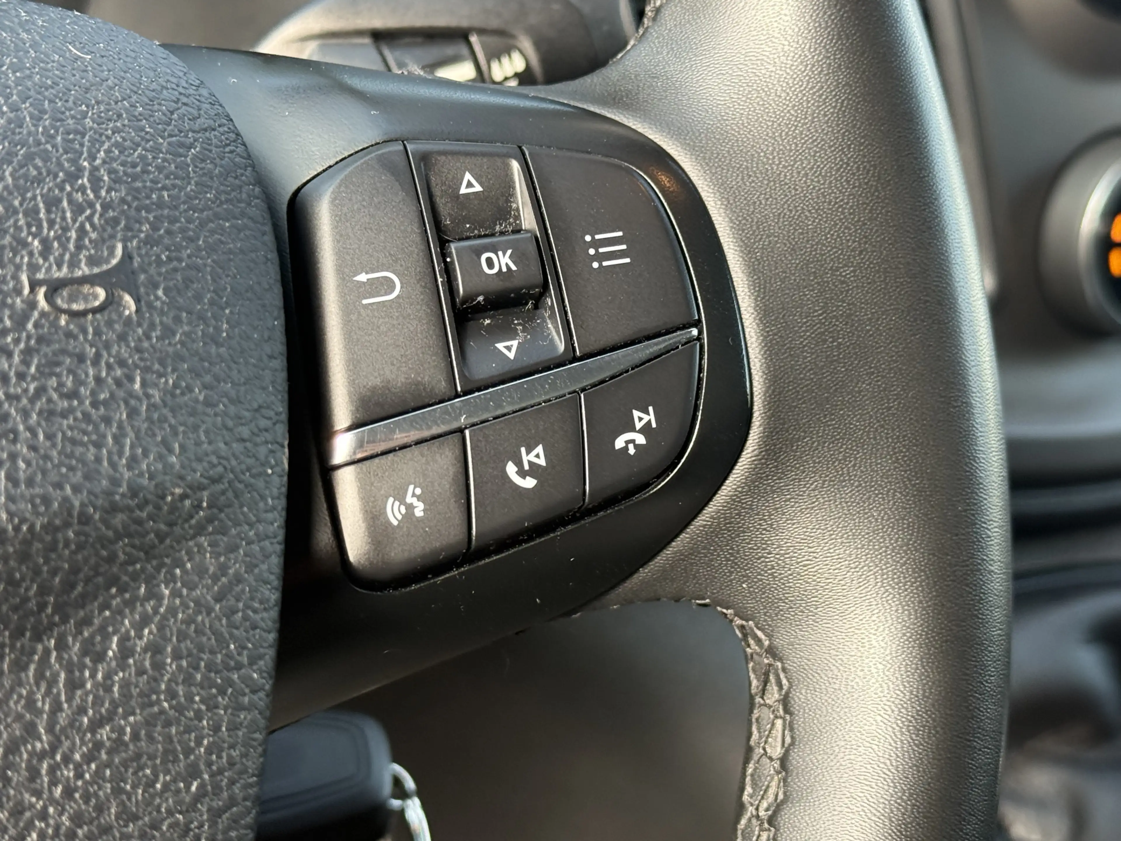 Ford Transit Custom 300 L2 Klima,Navi,AHK,Sitzheiz — photo 15