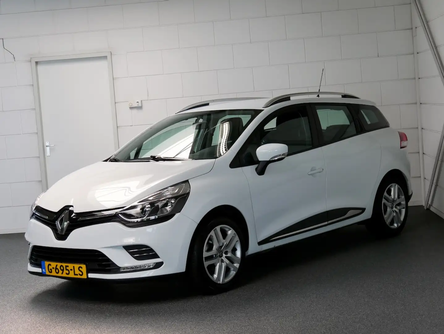 Renault Clio Estate 0.9 TCe Zen Airco/Navi/TH/Carplay (all-incl Wit - 2