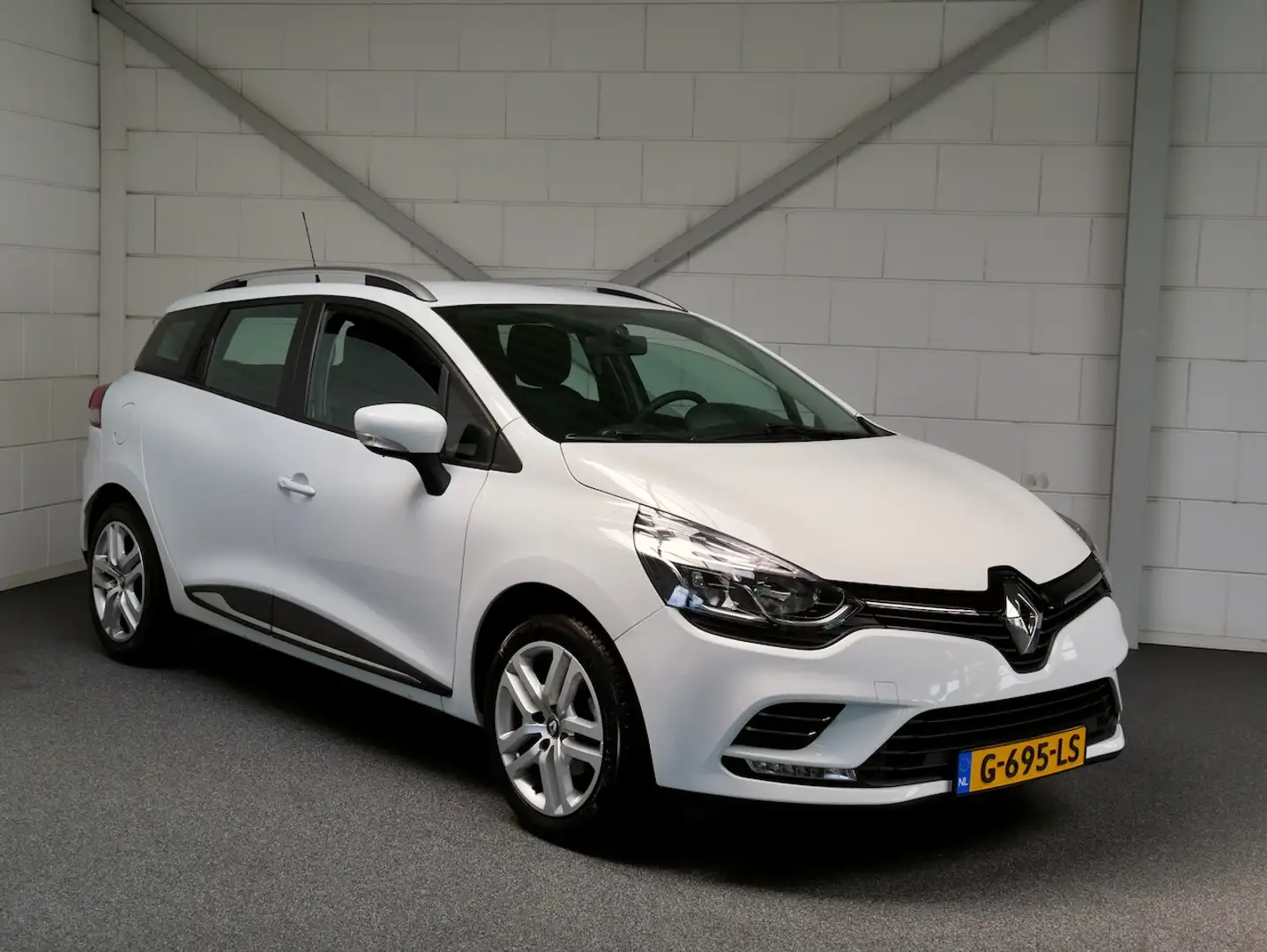 Renault Clio Estate 0.9 TCe Zen Airco/Navi/TH/Carplay (all-incl Wit - 1