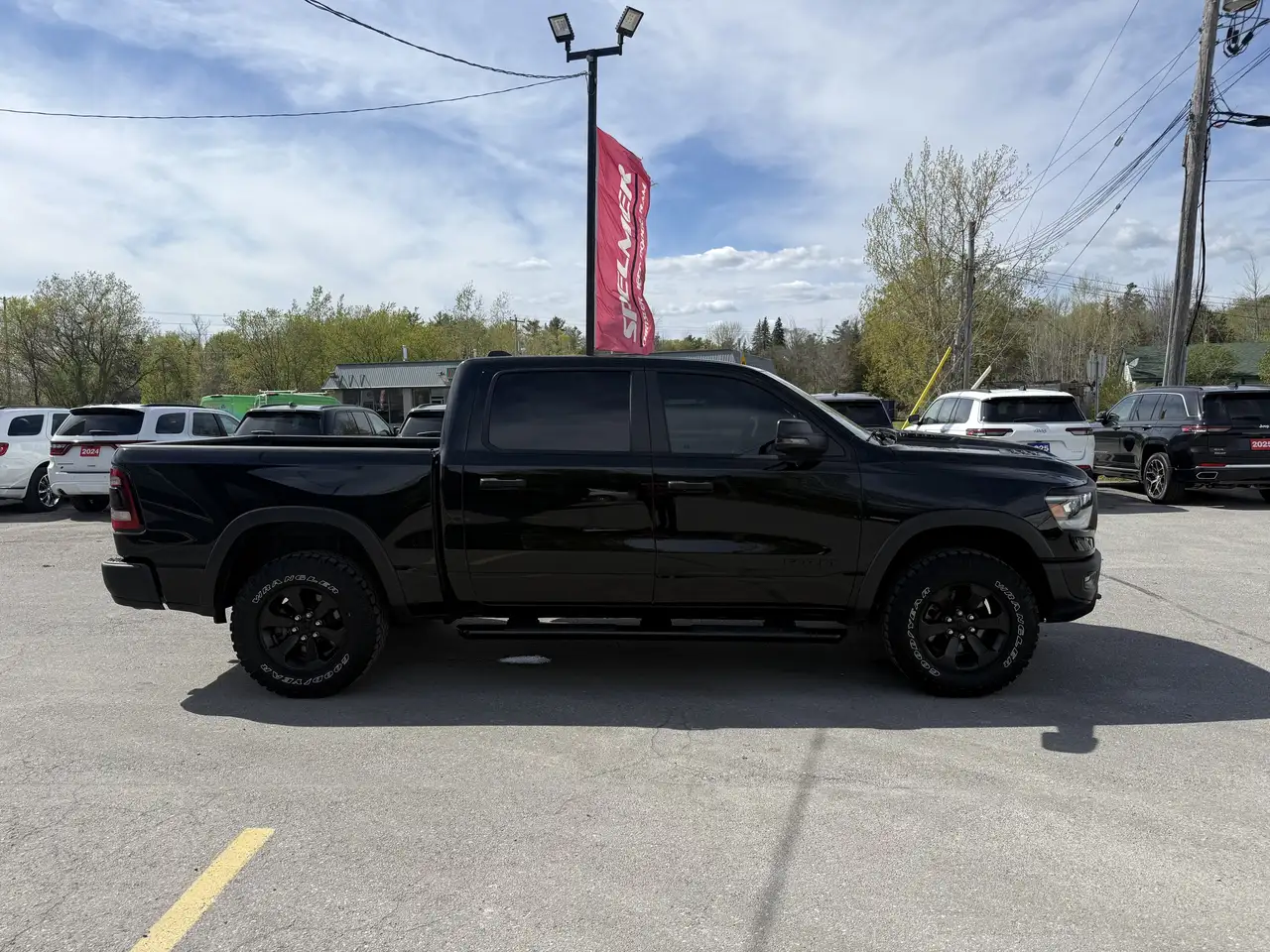 RAM 1500 снимка RAM 1500