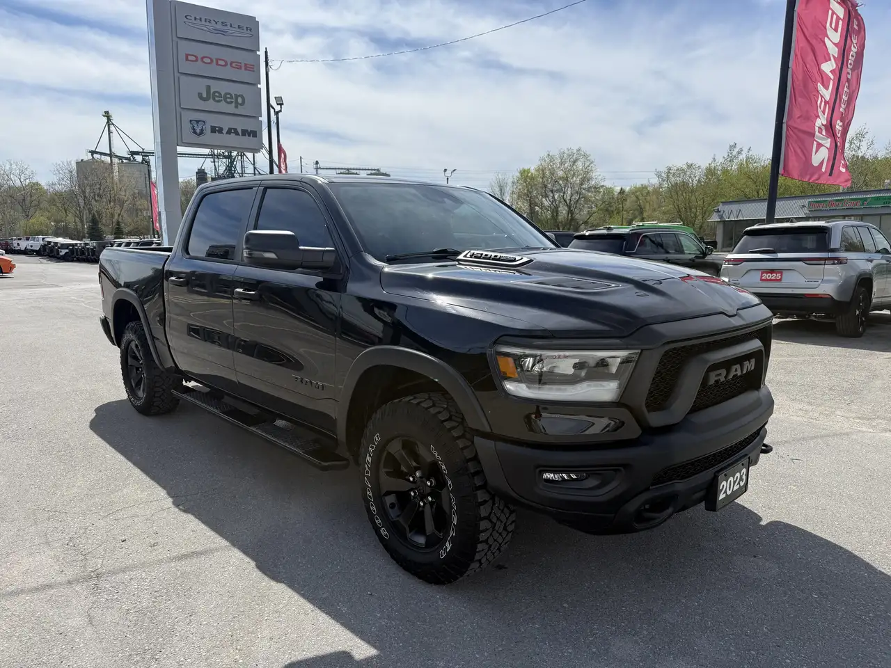 RAM 1500 снимка RAM 1500