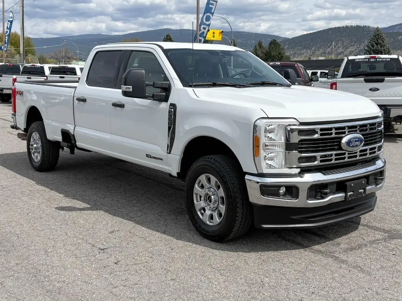 Ford F 350 снимка Ford F 350