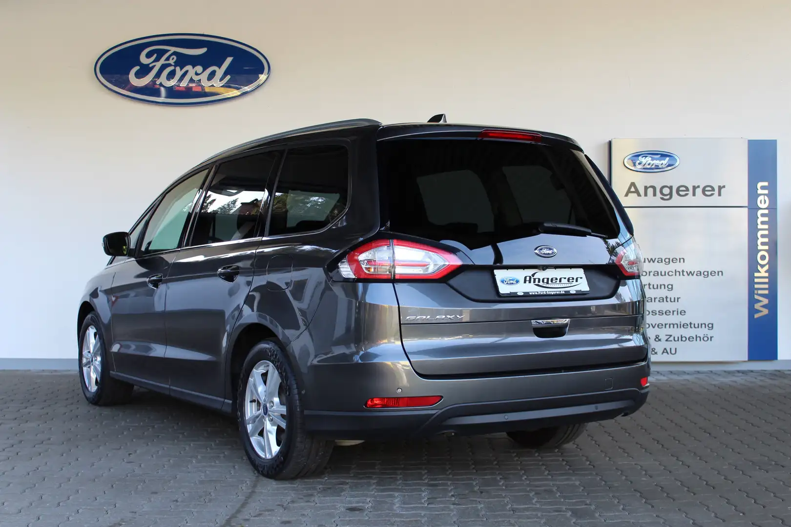 Ford Galaxy Galaxy Diesel 2.0 TDCi Titanium Grau - 2