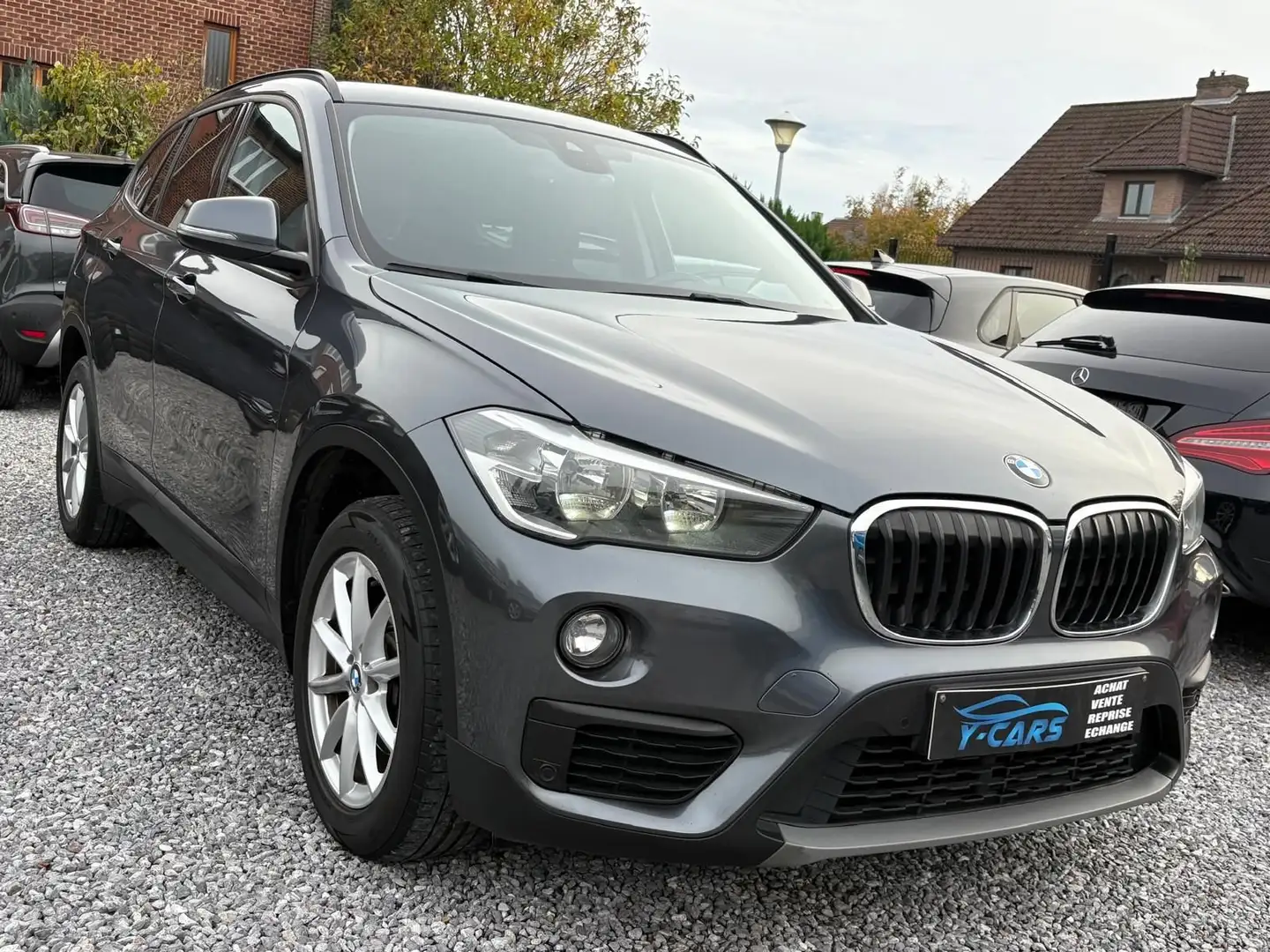 BMW X1 S DRIVE 16D //FACE LIFT// 12MOIS GARANTIE Grijs - 1