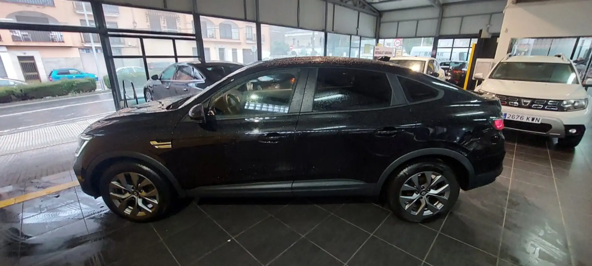 Renault Arkana 1.3 TCe Evolution EDC 103kW Negro - 1