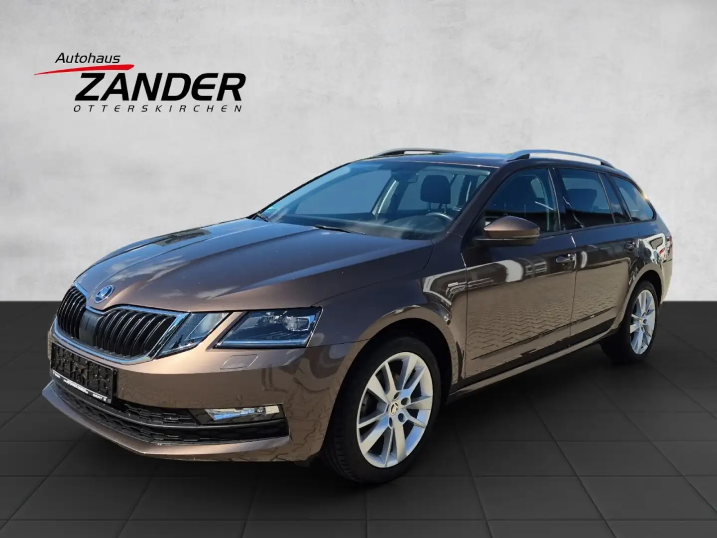 Skoda Octavia Combi Clever Navi Kamera ACC Maro - 1