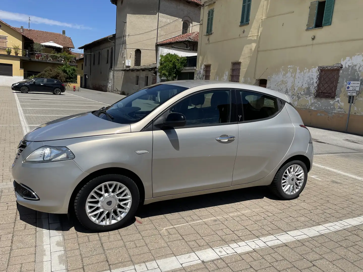 Lancia Ypsilon 1.3 mjt Platinum s&s 95cv - 1