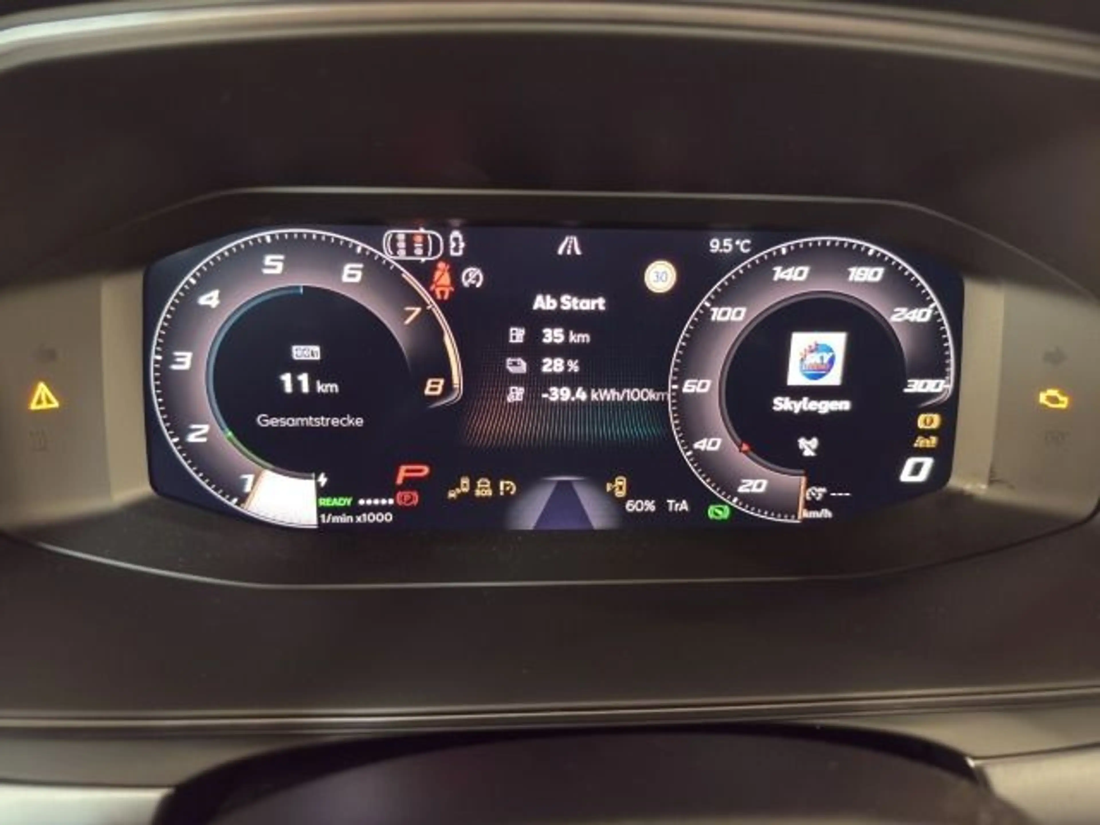 CUPRA Formentor 1.5 e-HYBRID DSG VZ AREA VIEW SENNHEIS — photo 10
