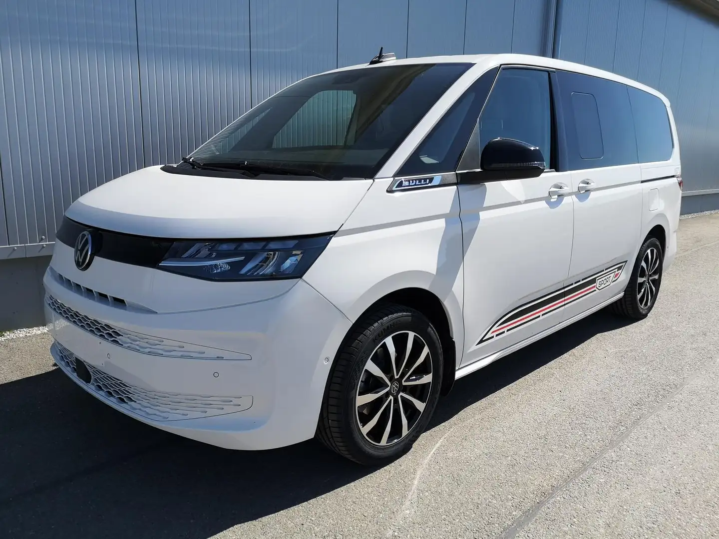 Volkswagen T7 Multivan 2.0 TDI LÜ Premium Sport Edition Blanc - 1