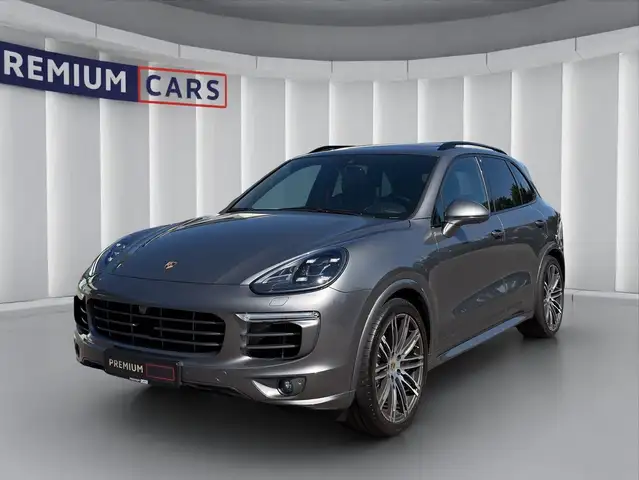 2016 Porsche Cayenne in Grey for sale