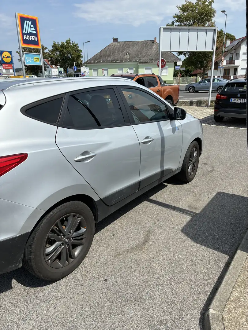 Hyundai iX35 2,0 CRDi Spirit 4WD - 2
