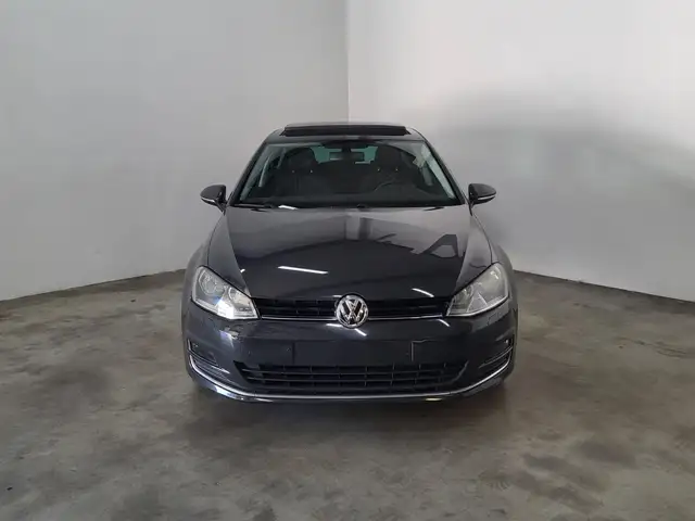 Volkswagen Golf 1.6 CR TDi Lounge * TOIT PANO. * ALU * GPS *