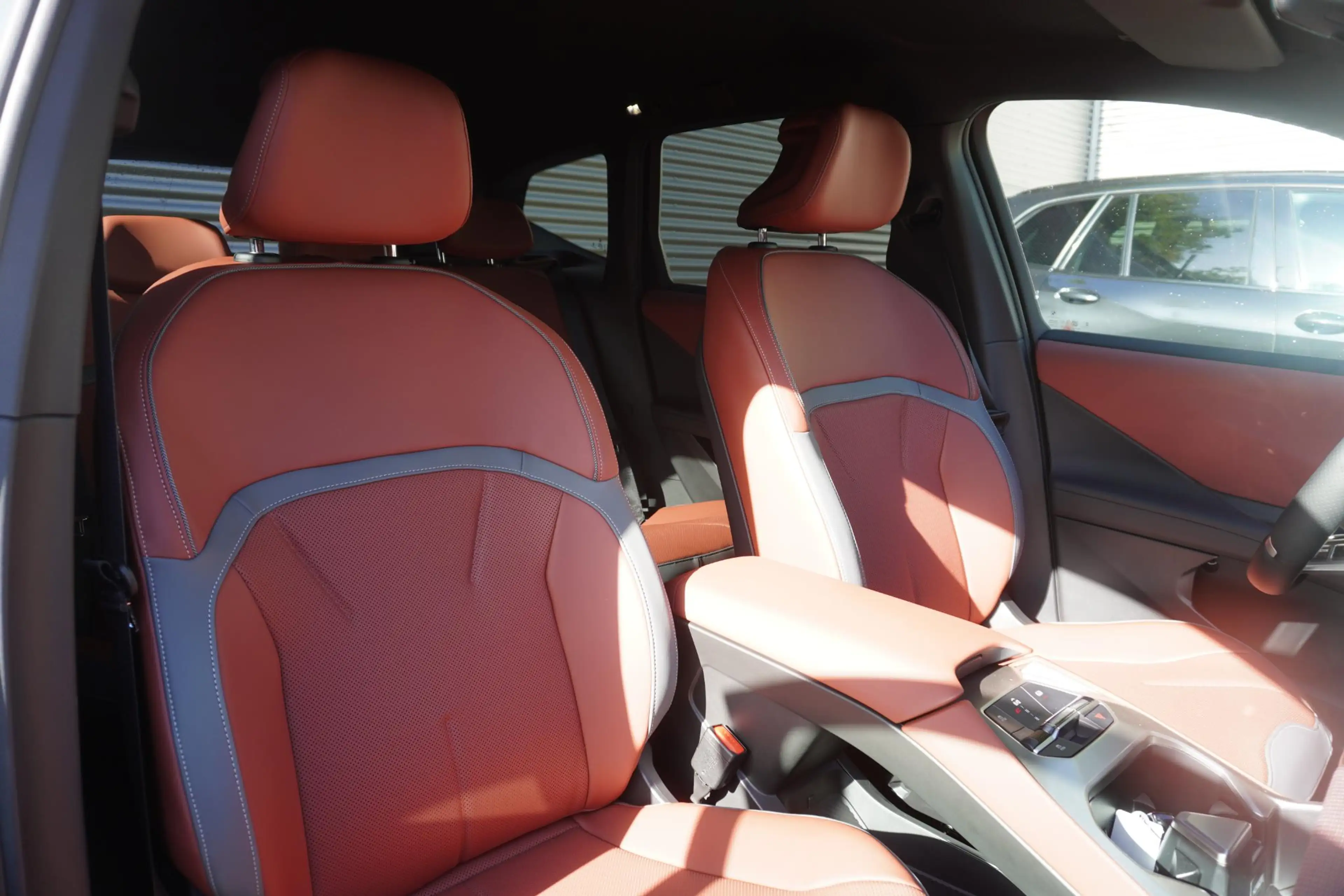 BMW iX3 40 eDrive | M Sportpakket | Innovation Pack | Trek — photo 9