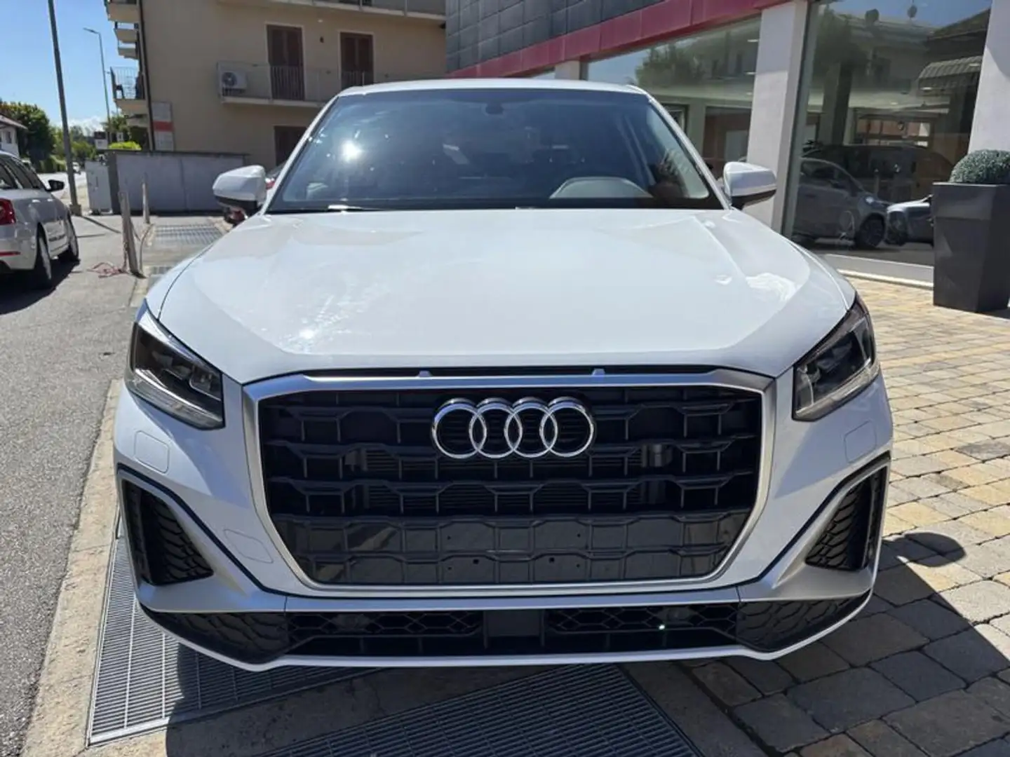 Audi Q2 30 TFSI S line Edition LED-NAVI Bianco - 2