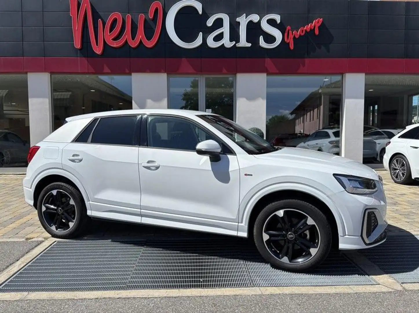 Audi Q2 30 TFSI S line Edition LED-NAVI Bianco - 1