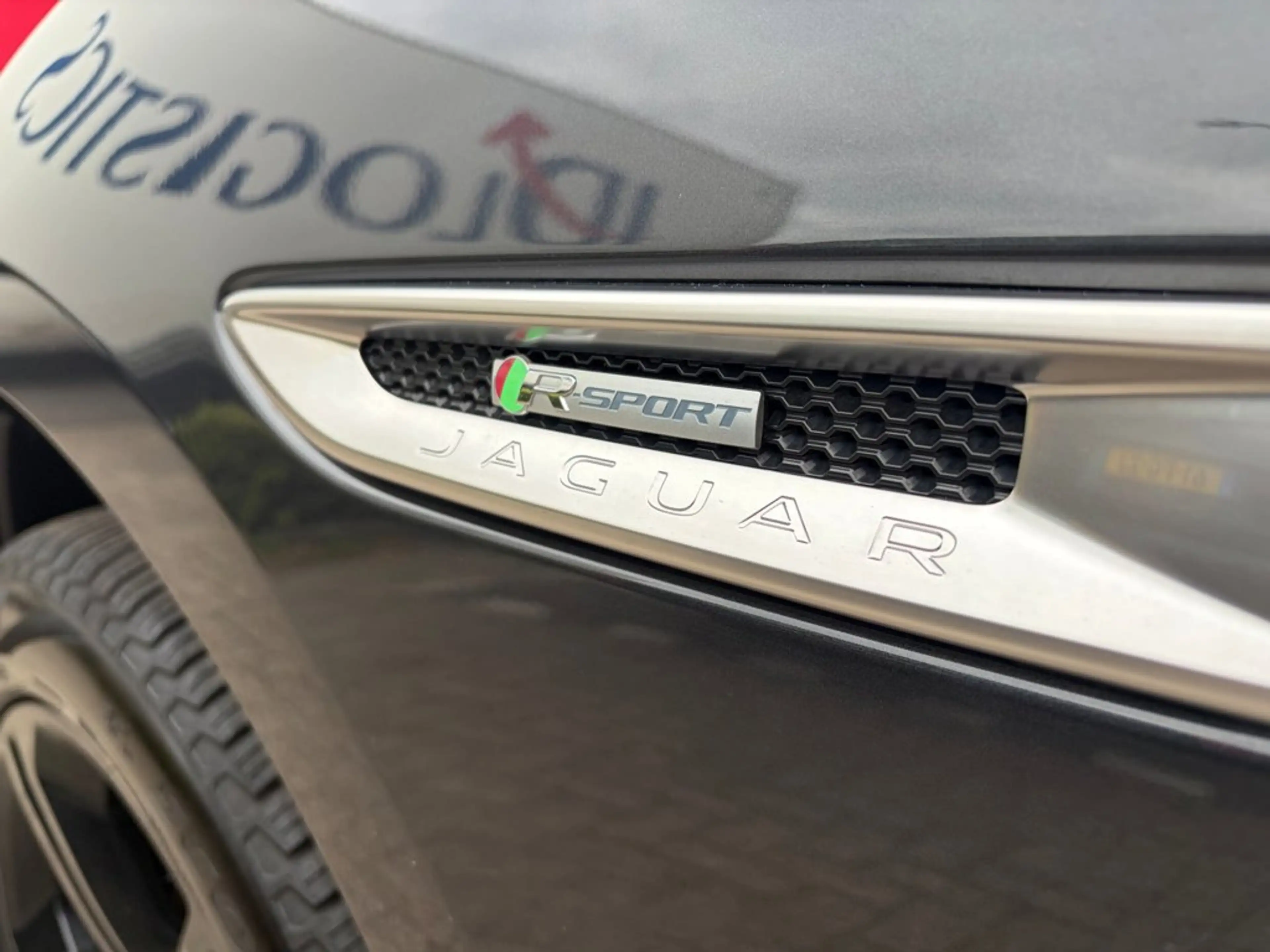 Jaguar F-Pace 2.0 Portfolio AWD 20d, Virtual Cockp, Pano, Stoelv — photo 9