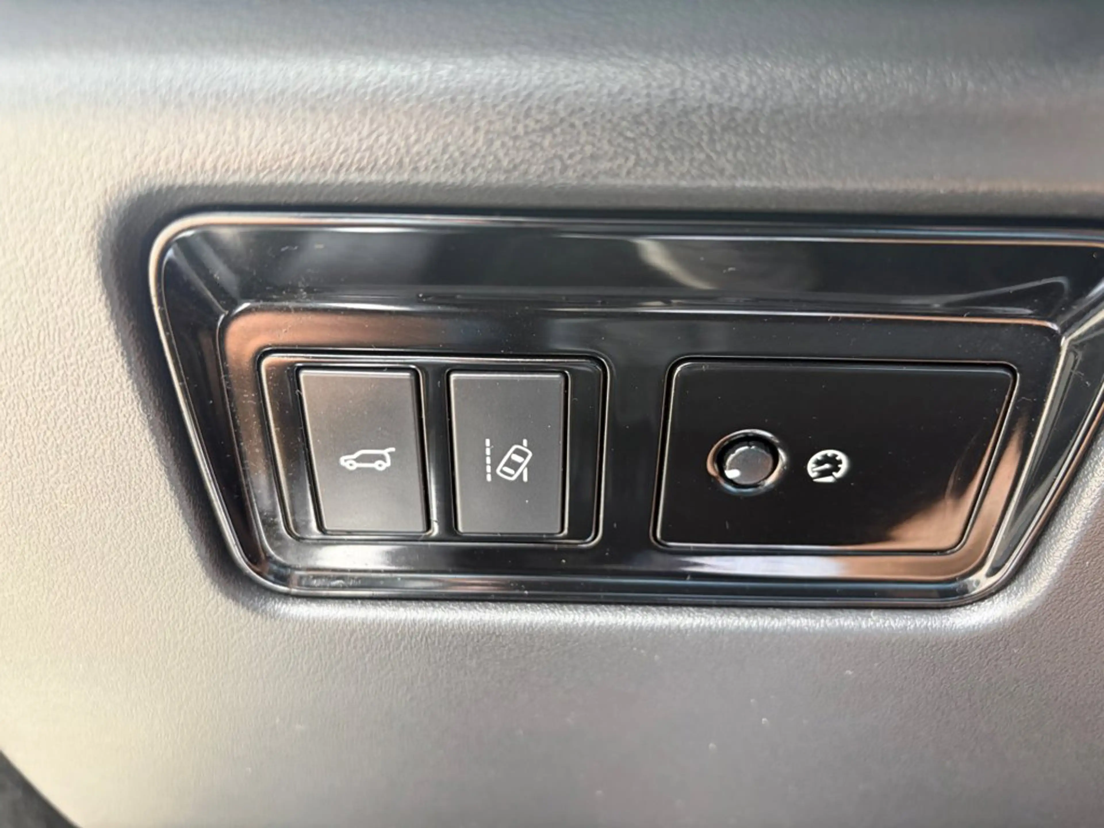 Jaguar F-Pace 2.0 Portfolio AWD 20d, Virtual Cockp, Pano, Stoelv — photo 11