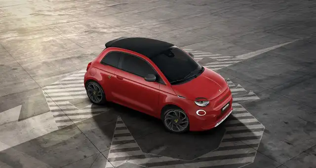 Abarth 500 e Cabrio Turismo + 4 Jahre Garantie