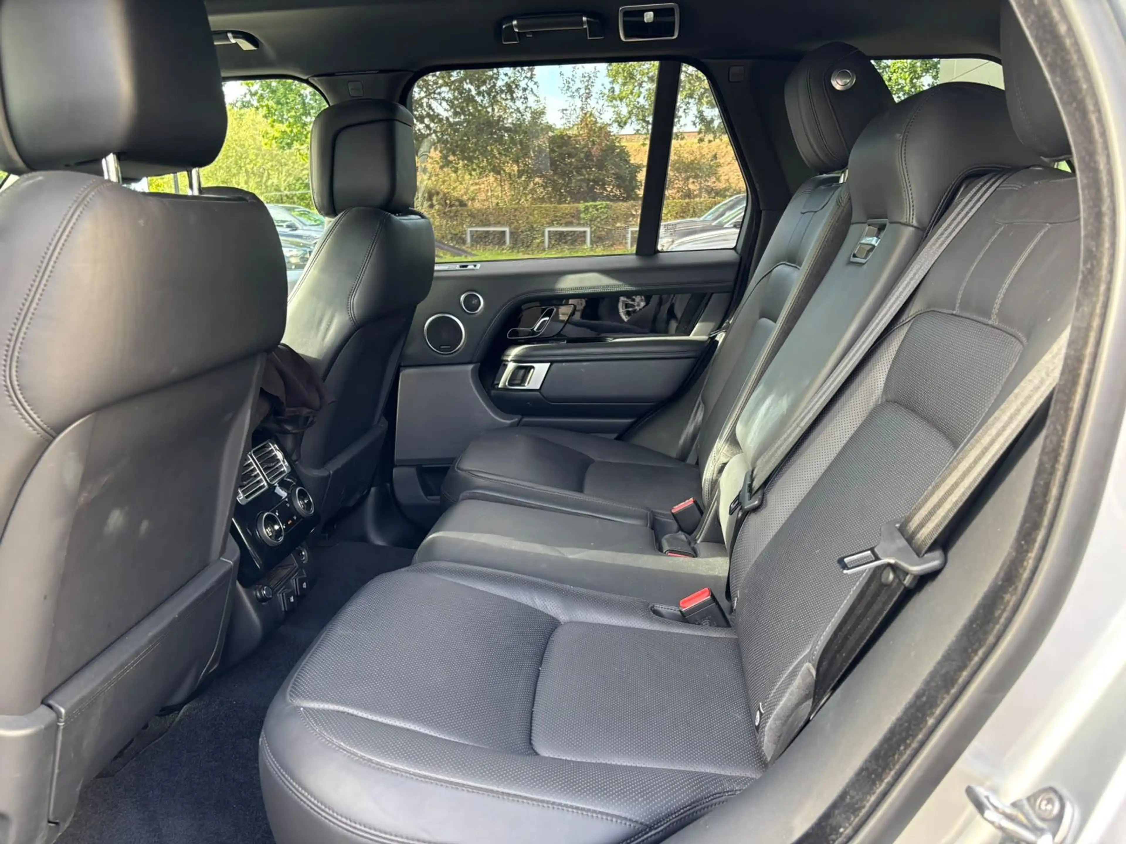 Land Rover Range Rover VOGUE — photo 10