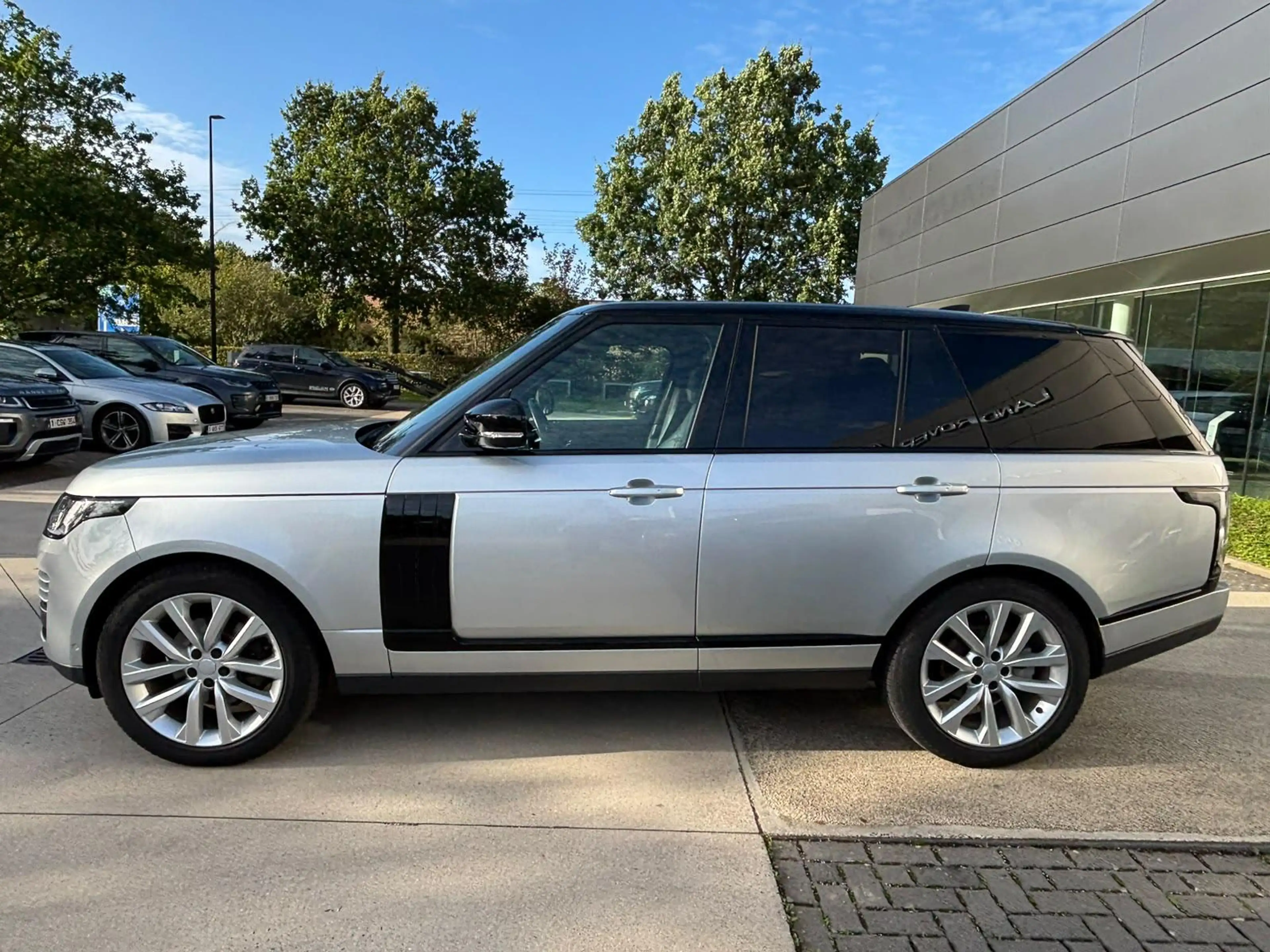 Land Rover Range Rover VOGUE — photo 3