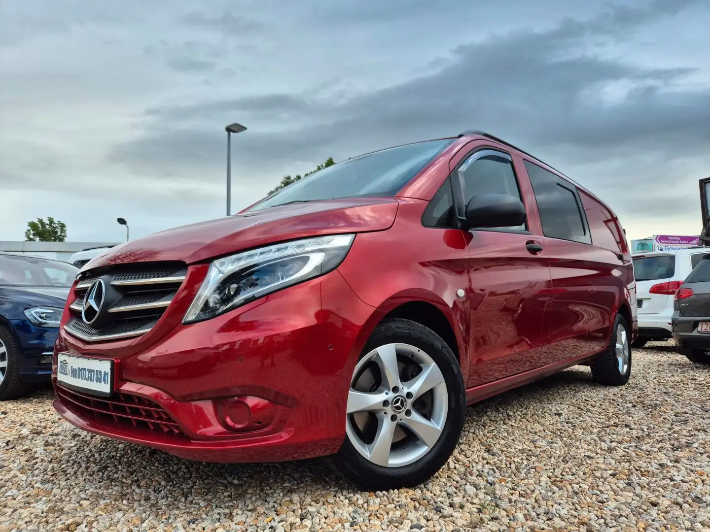 Mercedes-Benz Vito Mixto 119 CDI/BT extralang DAB AHK Rood - 1