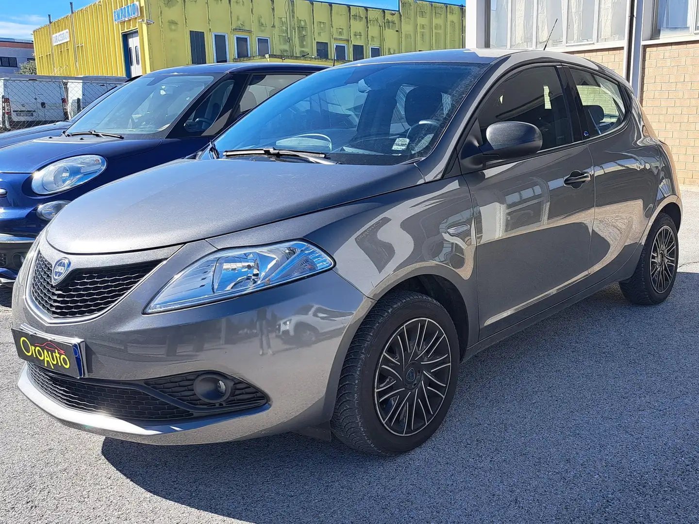 Lancia Ypsilon 1.2 Clima-Bluetooth-V.Elettrici... Grigio - 1