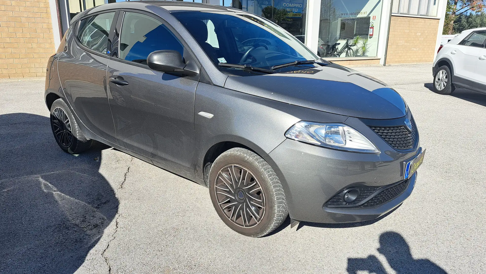 Lancia Ypsilon 1.2 Clima-Bluetooth-V.Elettrici... Grigio - 2