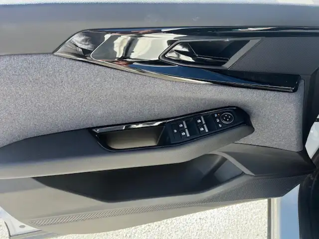 Renault Austral view 24