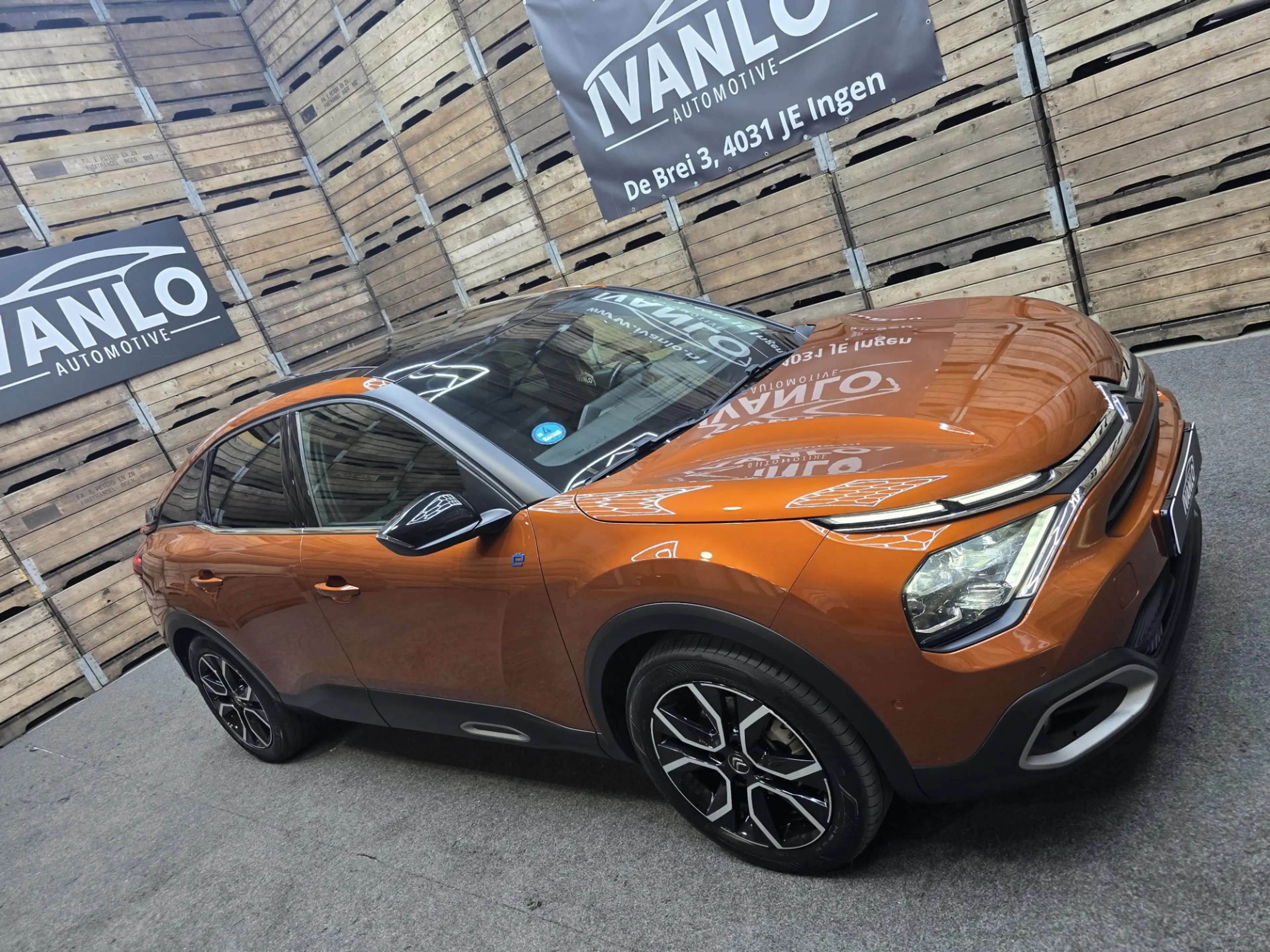 Citroen E-C4 Electric You 50 kWh Pano Leder Navi Camera LM SOH 90% 18"LM — photo 21