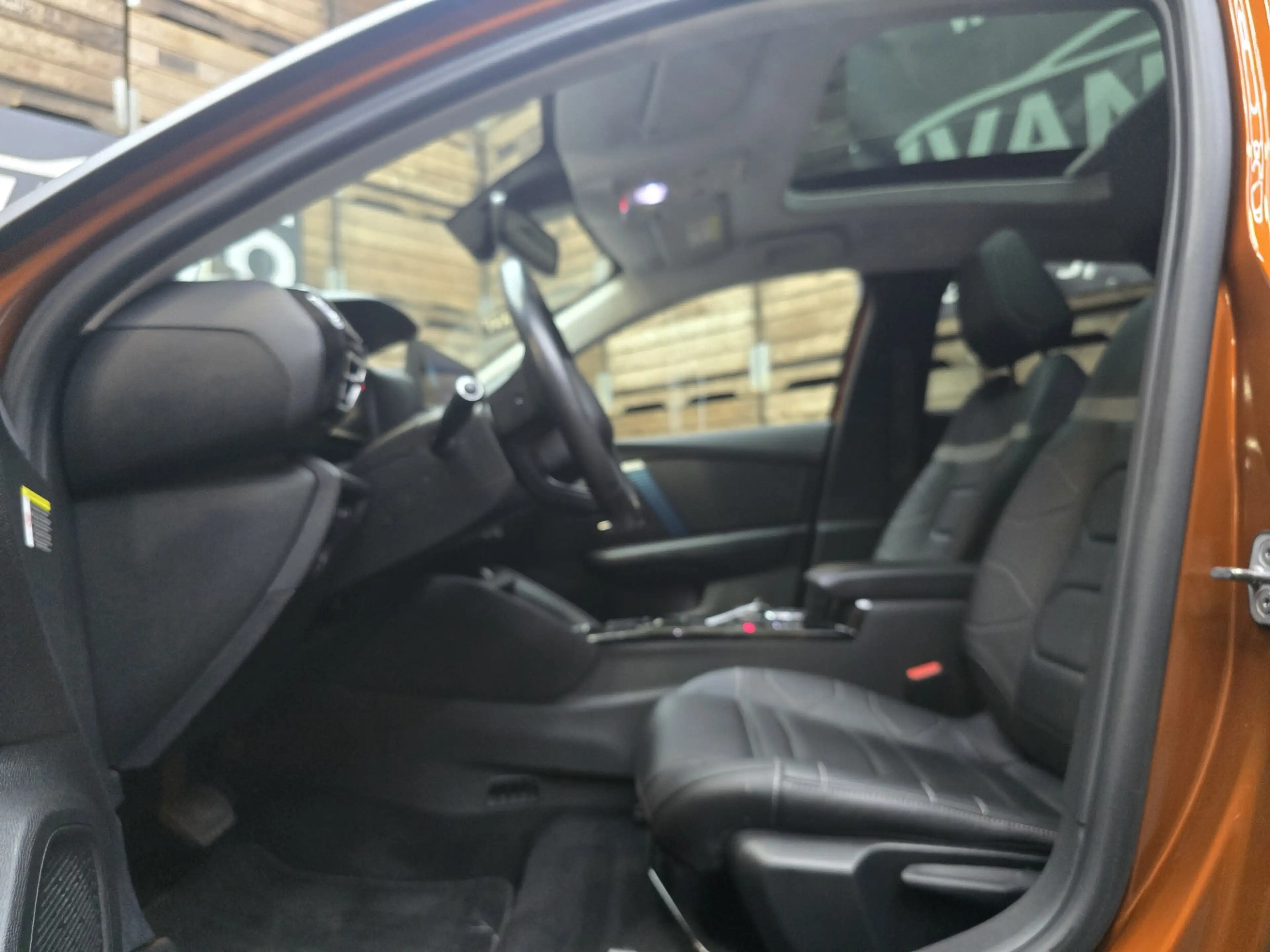 Citroen E-C4 Electric You 50 kWh Pano Leder Navi Camera LM SOH 90% 18"LM — photo 5