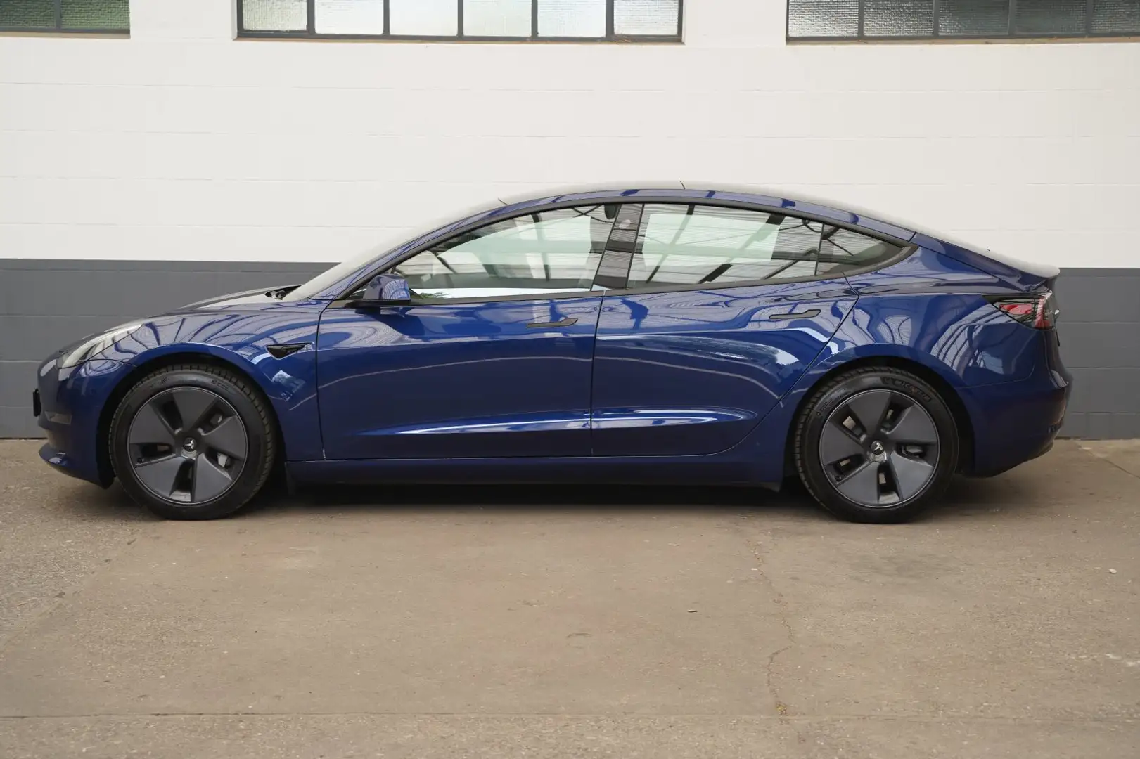 Tesla Model 3 Long Range AWD *AHK*Matrix-LED* Blauw - 2