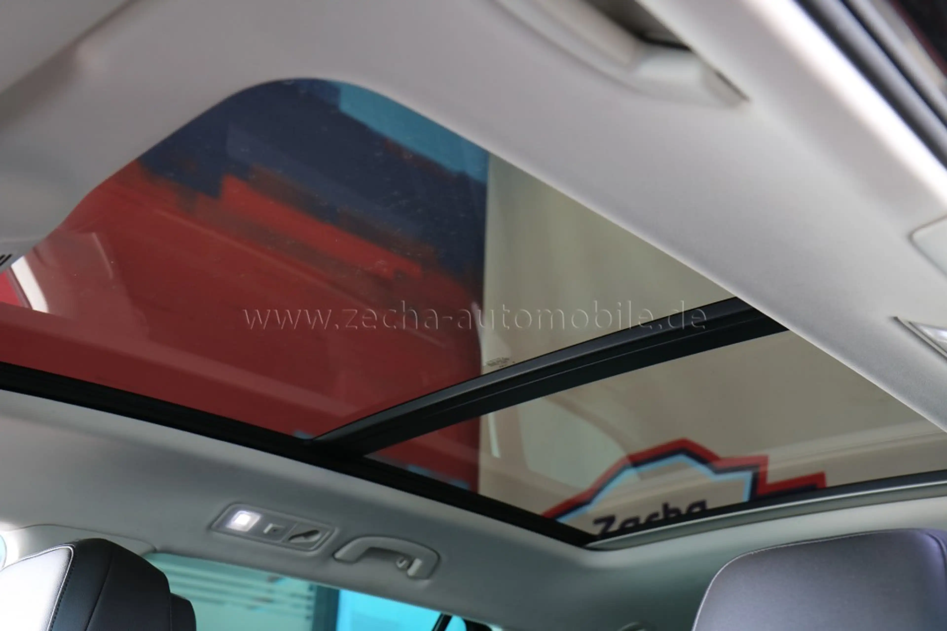Volkswagen Passat 2.0TDI DSG 4Motion Highline AHK ACC Panod. — photo 15